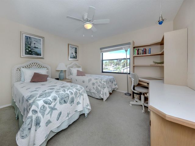 1211 CAPRI ISLES BOULEVARD 114, Venice, FL 34292