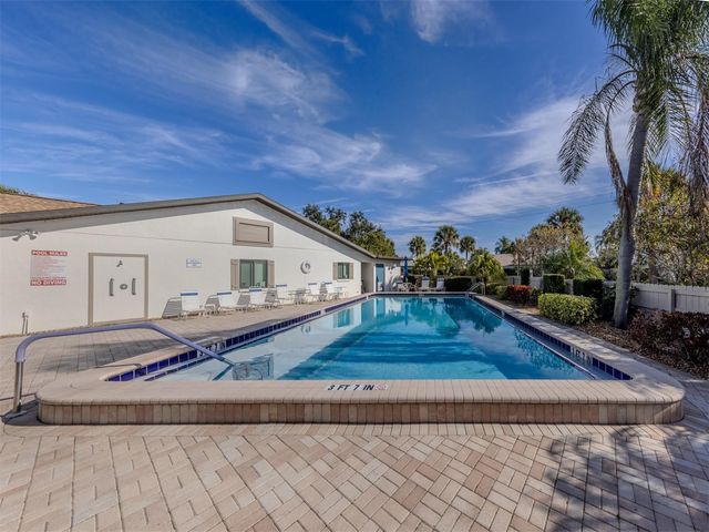 1211 CAPRI ISLES BOULEVARD 114, Venice, FL 34292