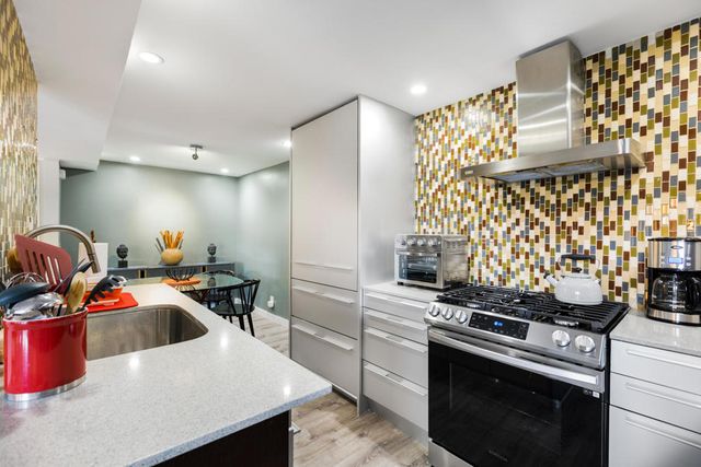 1552 S Camino Real 127, Palm Springs, CA 92264