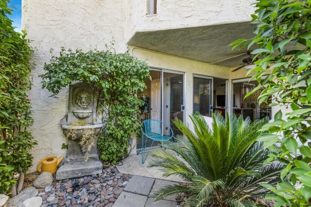 1552 S Camino Real 127, Palm Springs, CA 92264