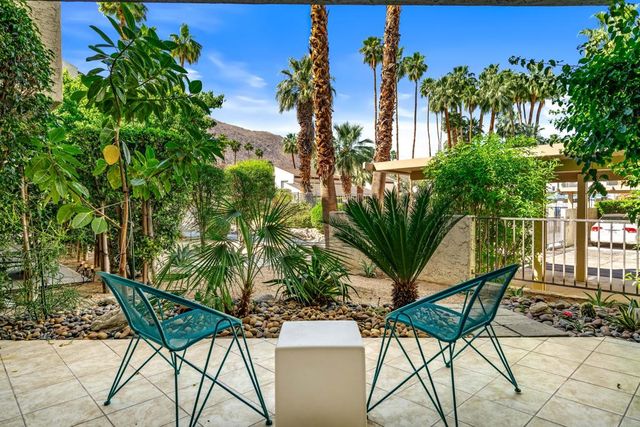 1552 S Camino Real 127, Palm Springs, CA 92264
