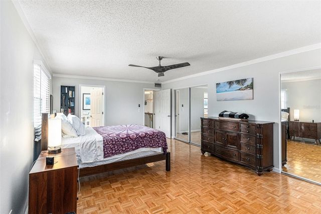 12465 2ND STREET E 105B, Treasure Island, FL 33706