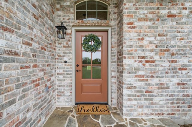 140 Buckingham Court, Weatherford, TX 76088