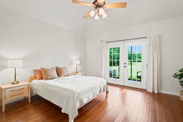 140 Buckingham Court, Weatherford, TX 76088