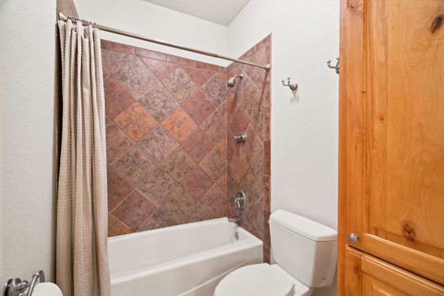 140 Buckingham Court, Weatherford, TX 76088