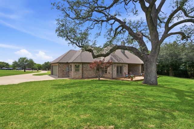 140 Buckingham Court, Weatherford, TX 76088
