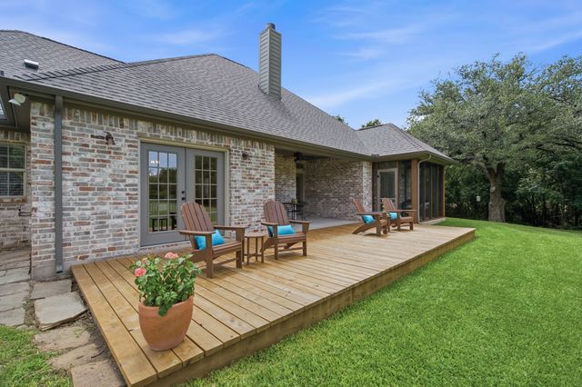 140 Buckingham Court, Weatherford, TX 76088