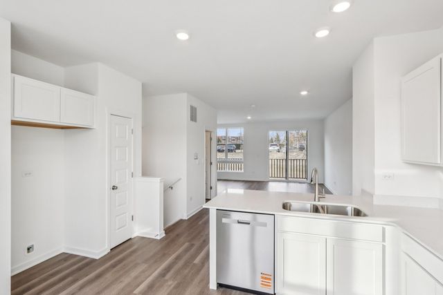 361 Summit Circle, Lombard, IL 60148