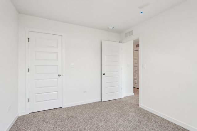 361 Summit Circle, Lombard, IL 60148