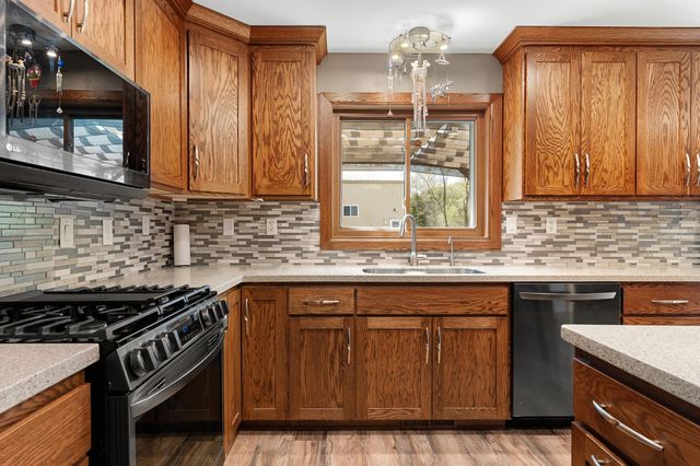 6370 232nd Street W, Faribault, MN 55021