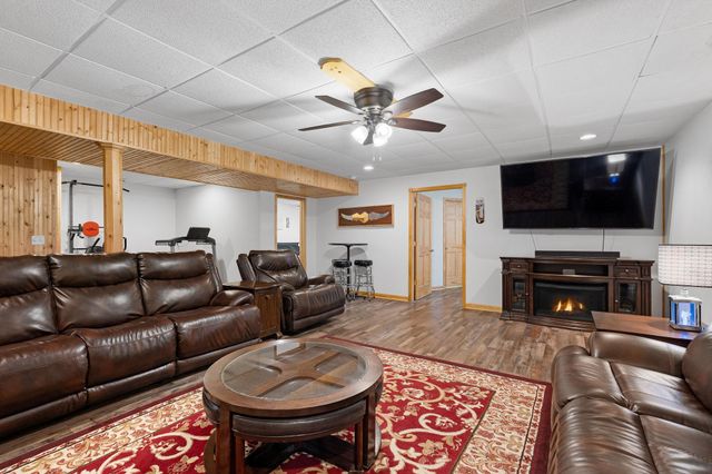 6370 232nd Street W, Faribault, MN 55021