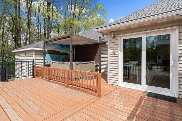 6370 232nd Street W, Faribault, MN 55021