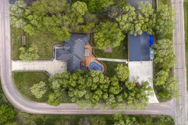 6370 232nd Street W, Faribault, MN 55021