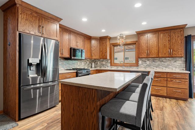 6370 232nd Street W, Faribault, MN 55021