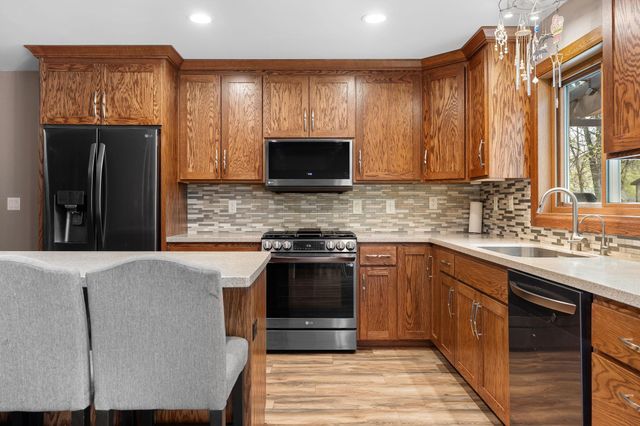 6370 232nd Street W, Faribault, MN 55021