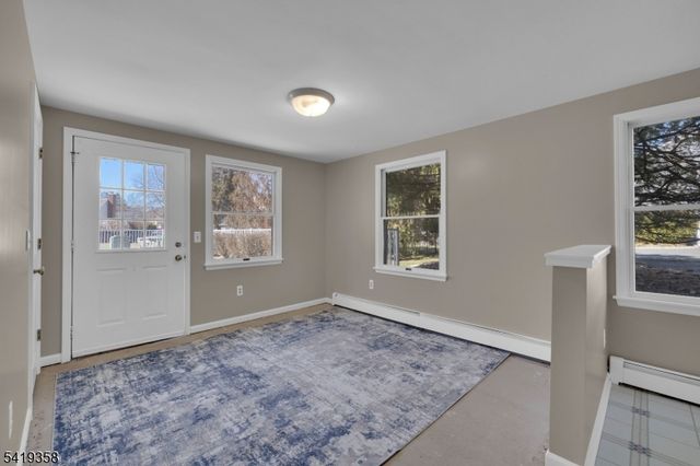 705 Schoolhouse Ln, Bound Brook Boro, NJ 08805