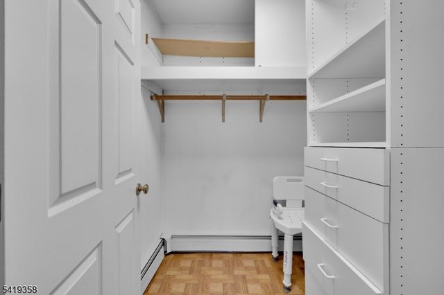 705 Schoolhouse Ln, Bound Brook Boro, NJ 08805