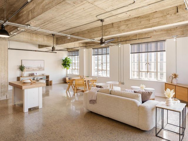 710 Colorado ST 8B, Austin, TX 78701