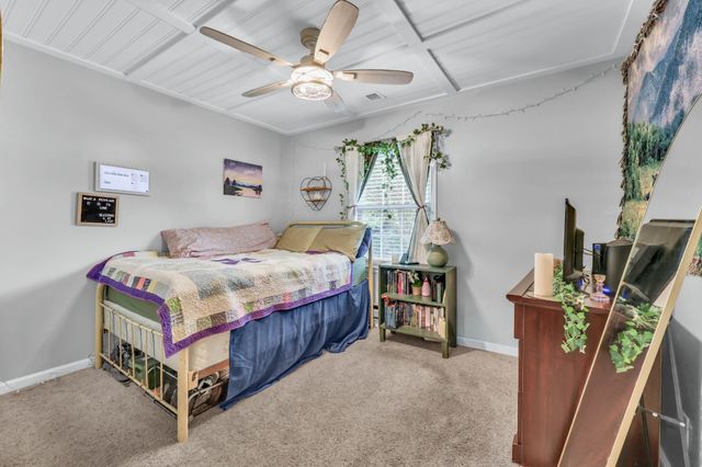 263 Edmondson Ferry Rd, Clarksville, TN 37040
