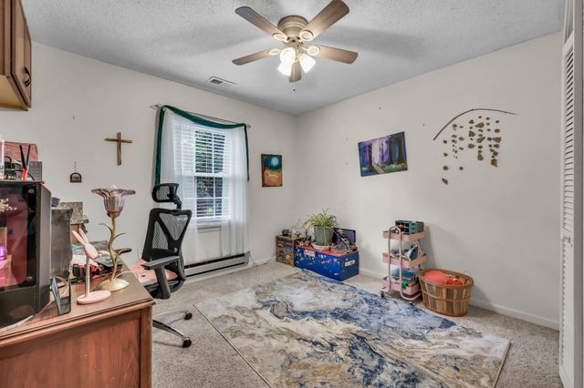263 Edmondson Ferry Rd, Clarksville, TN 37040