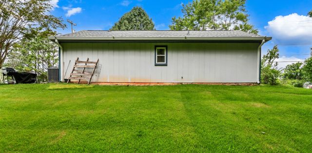 263 Edmondson Ferry Rd, Clarksville, TN 37040