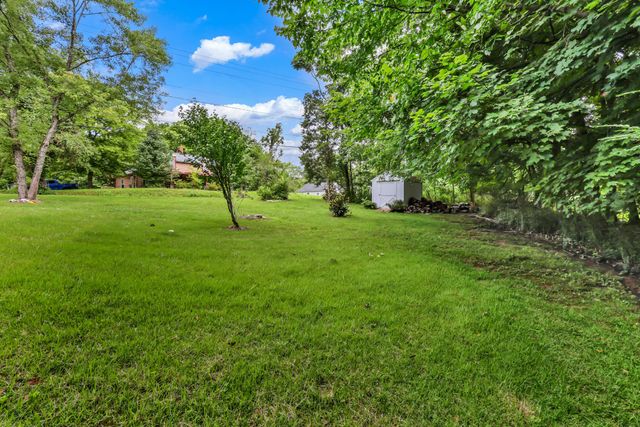 263 Edmondson Ferry Rd, Clarksville, TN 37040