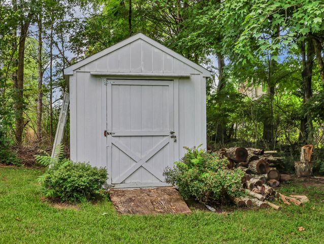 263 Edmondson Ferry Rd, Clarksville, TN 37040