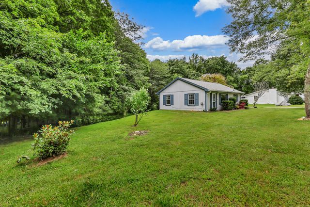 263 Edmondson Ferry Rd, Clarksville, TN 37040