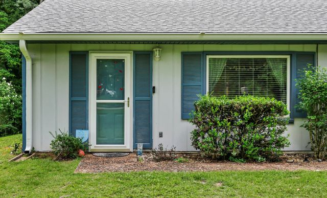 263 Edmondson Ferry Rd, Clarksville, TN 37040