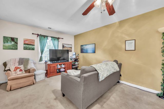 263 Edmondson Ferry Rd, Clarksville, TN 37040