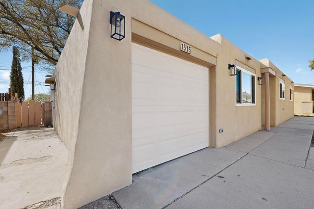 1513 Muriel Street NE, Albuquerque, NM 87112