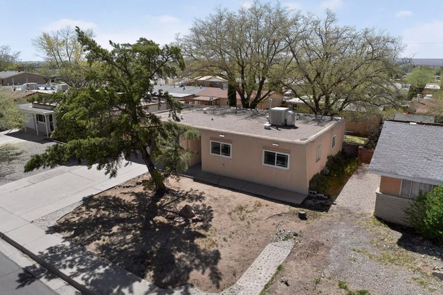 1513 Muriel Street NE, Albuquerque, NM 87112