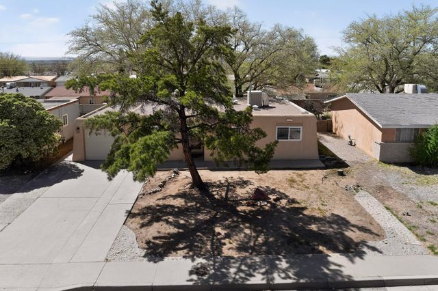 1513 Muriel Street NE, Albuquerque, NM 87112