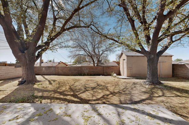 1513 Muriel Street NE, Albuquerque, NM 87112