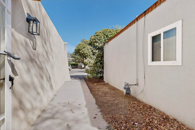 1513 Muriel Street NE, Albuquerque, NM 87112