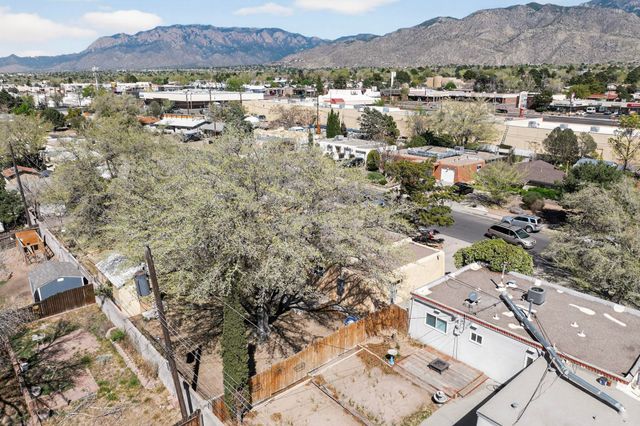 1513 Muriel Street NE, Albuquerque, NM 87112