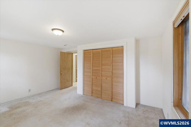 913 First Av E, Albany, OR 97321