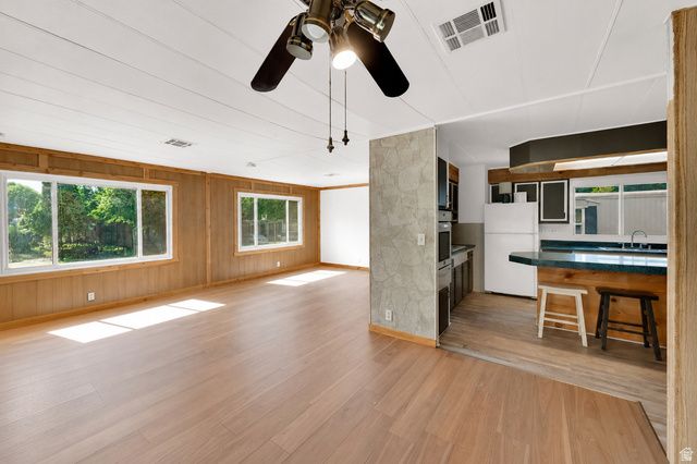 5075 ESCONDIDO, Holladay, UT 84117