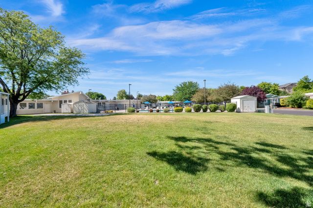 5075 ESCONDIDO, Holladay, UT 84117