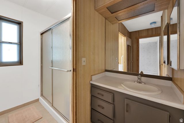 5075 ESCONDIDO, Holladay, UT 84117