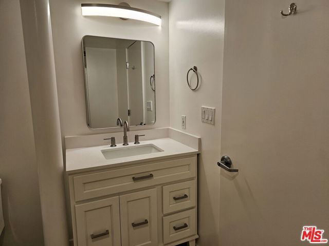 1617 Broadway D, Santa Monica, CA 90404