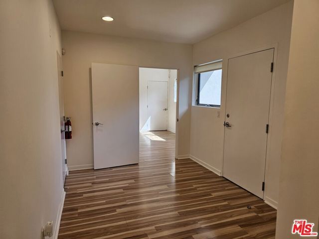 1617 Broadway D, Santa Monica, CA 90404