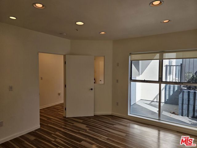 1617 Broadway D, Santa Monica, CA 90404
