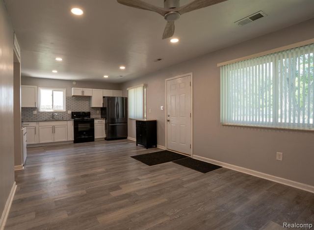 20365 Empire Street, Taylor, MI 48180