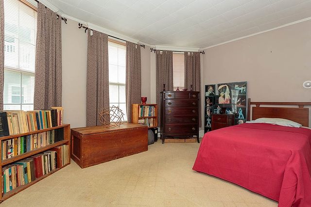 72 College Ave, Medford, MA 02155