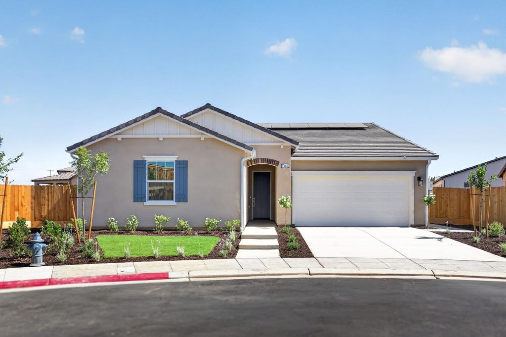 Image 3 of property listing at 1187 Milestone Road W, Madera, CA 93636