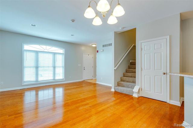 1584 Commodore Circle, Canton, MI 48187