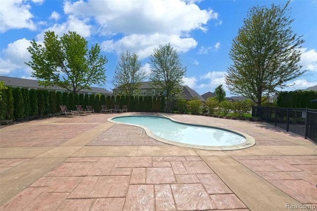 1584 Commodore Circle, Canton, MI 48187
