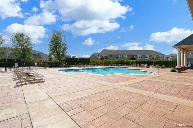 1584 Commodore Circle, Canton, MI 48187