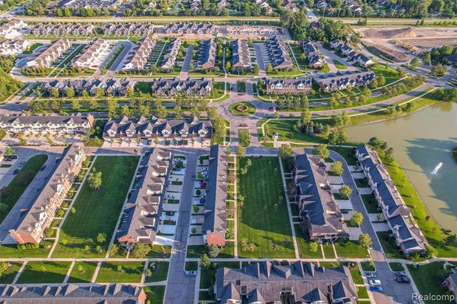 1584 Commodore Circle, Canton, MI 48187